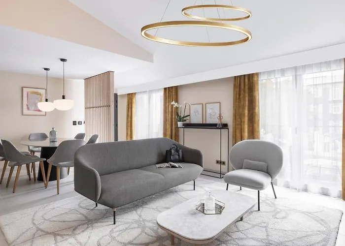 Maison Albar L'imperator ニーム