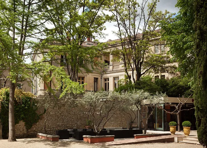 ホテル Maison Albar L'imperator ニーム