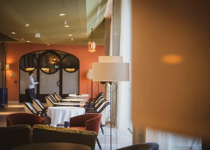 Maison Albar L'imperator ニーム